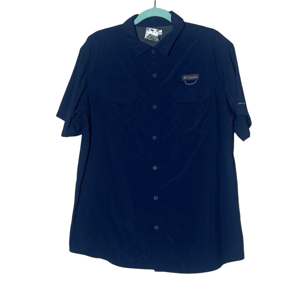 Columbia Men's Deep Blue Casual Shirt